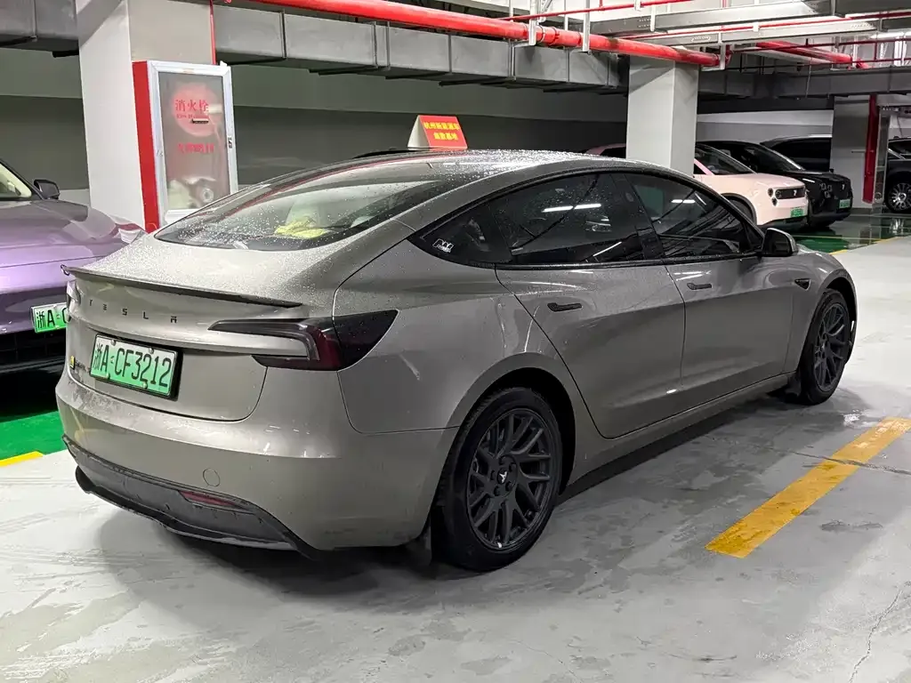 Tesla Model 3 2024 из CN, фото 4