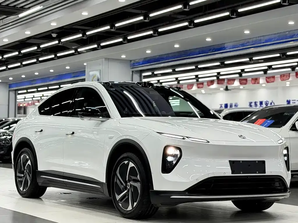 NIO EC6 — фото 6