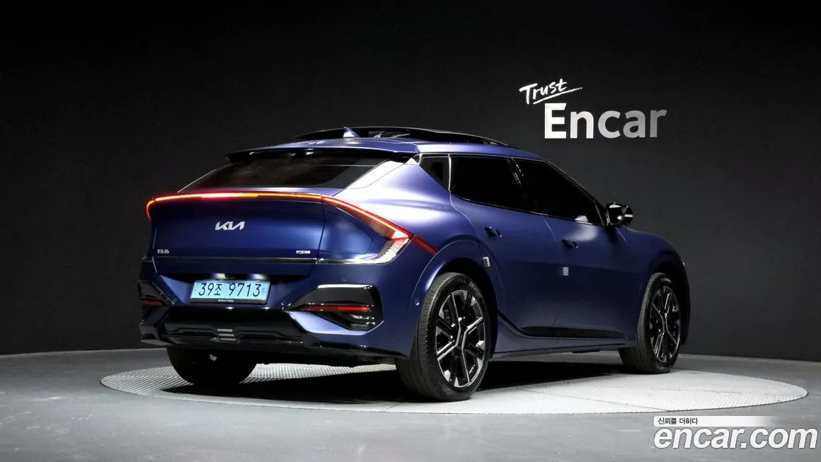 Kia EV6 — фото 2