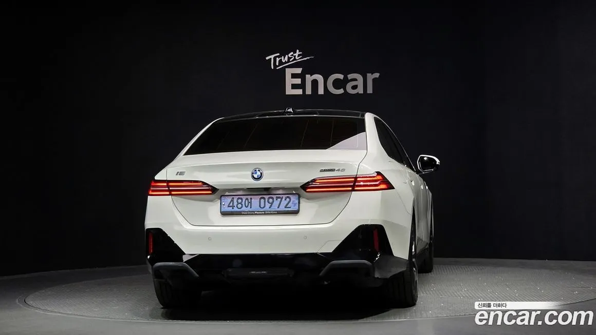 BMW i5 2024 из KR, фото 2