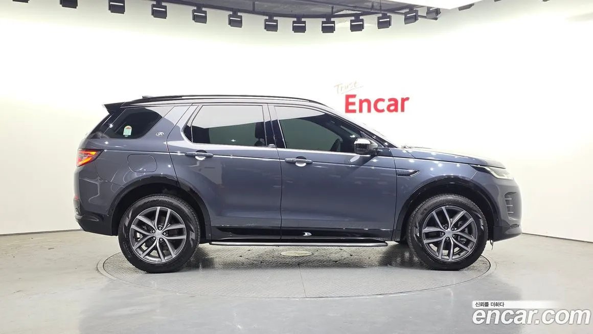 Land Rover Discovery Sport — фото 4