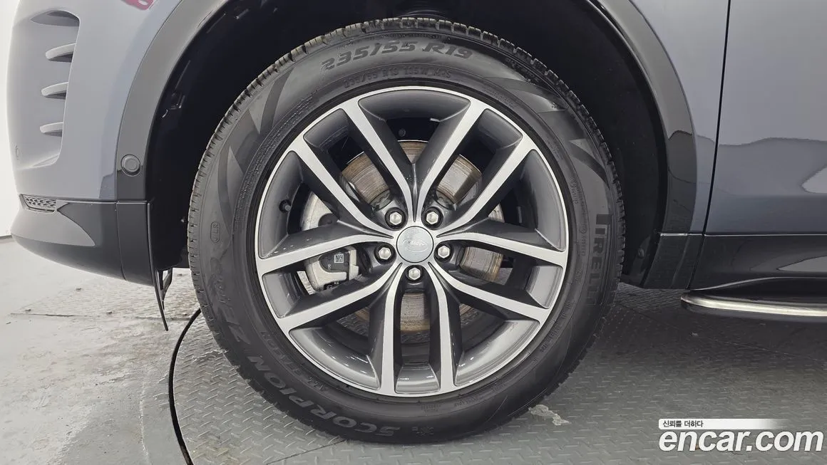 Land Rover Discovery Sport — фото 10