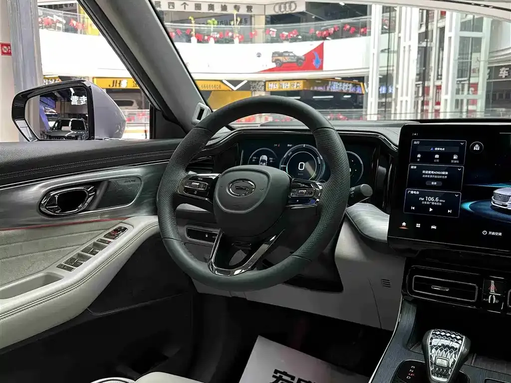 GAC Motor Trumpchi GS8 — фото 8