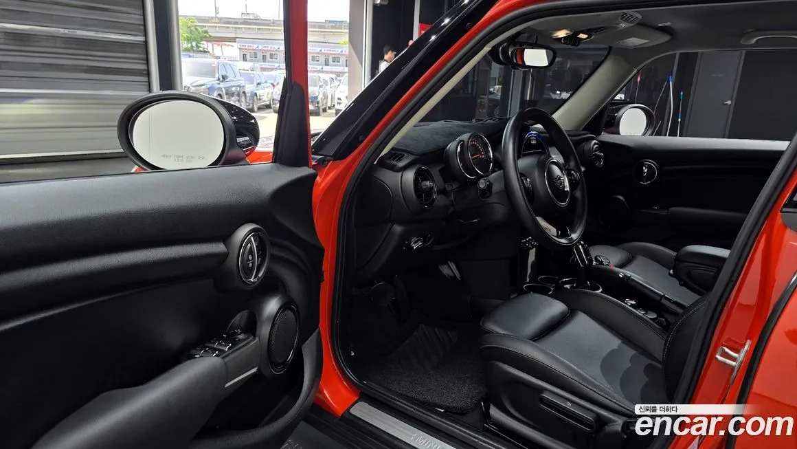 Mini Cooper 2021 из KR, фото 8