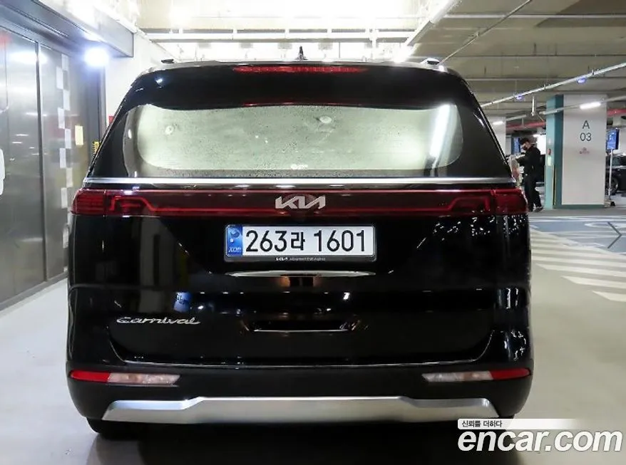 Kia Carnival — фото 6