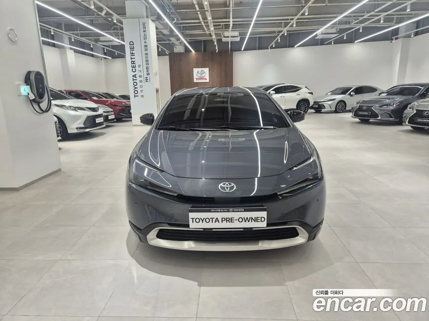 Toyota Prius 2024 из KR, фото 4