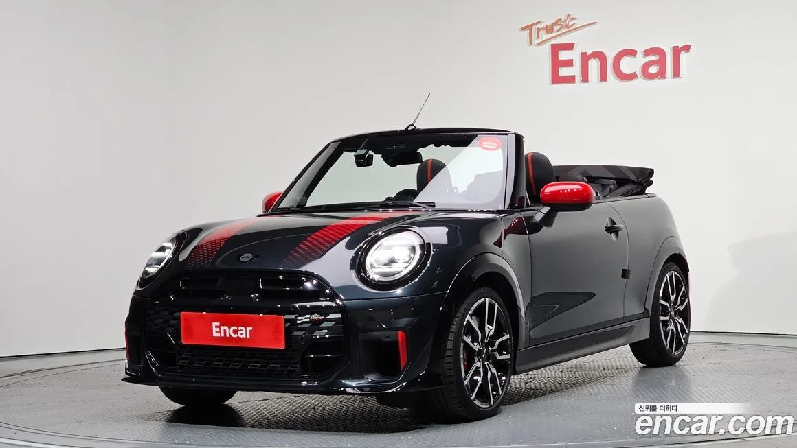 Mini Cooper Convertible — фото 1