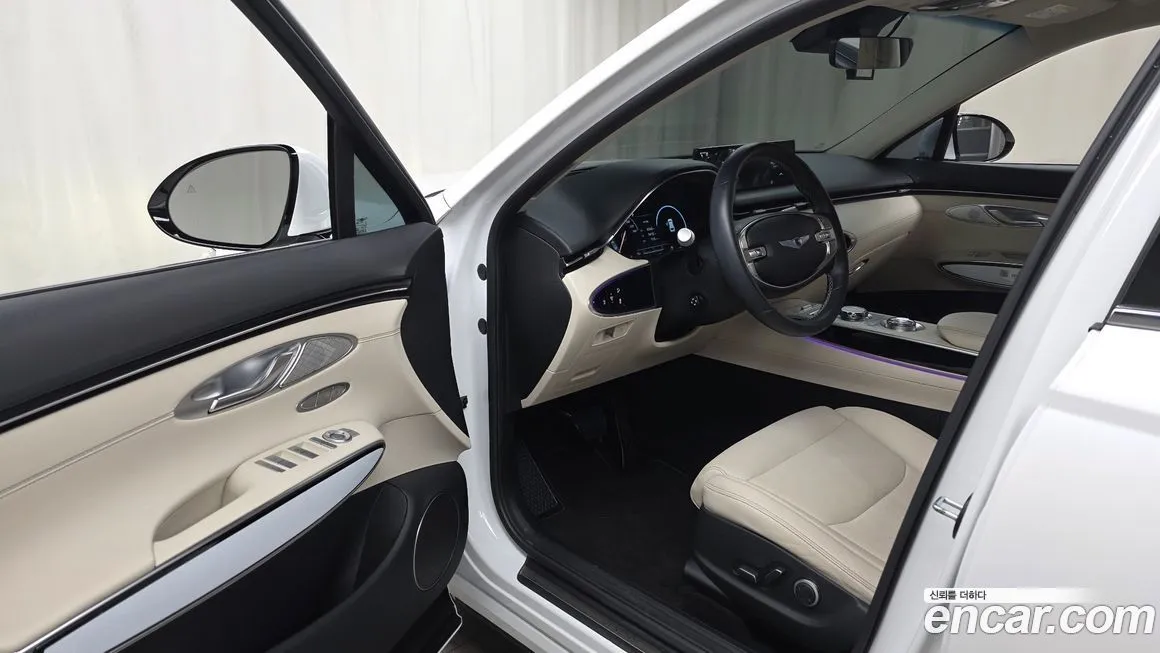 Genesis GV70 2023 из KR, фото 4