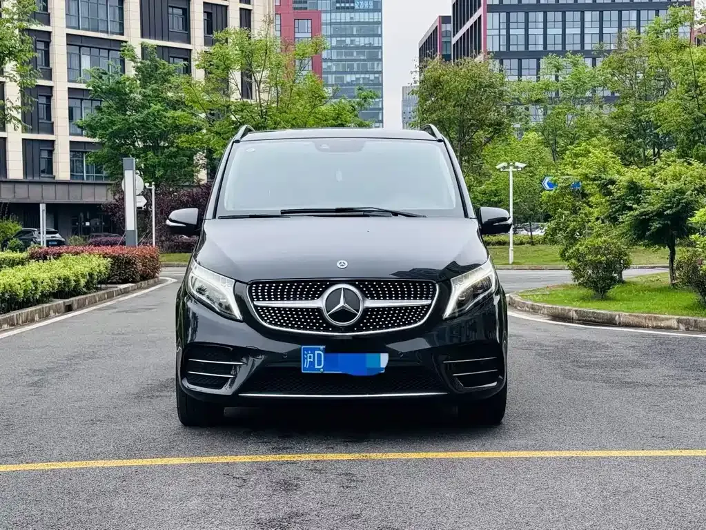 Mercedes-Benz V-Class 2021 из CN, фото 8