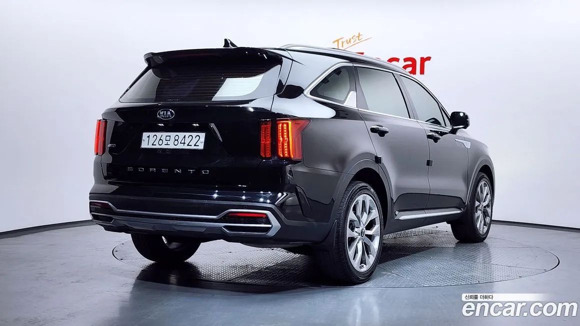 Kia Sorento — фото 4