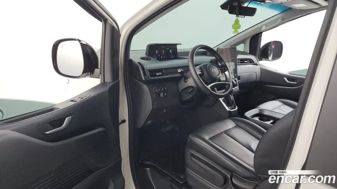 Hyundai Staria 2025 из KR, фото 5