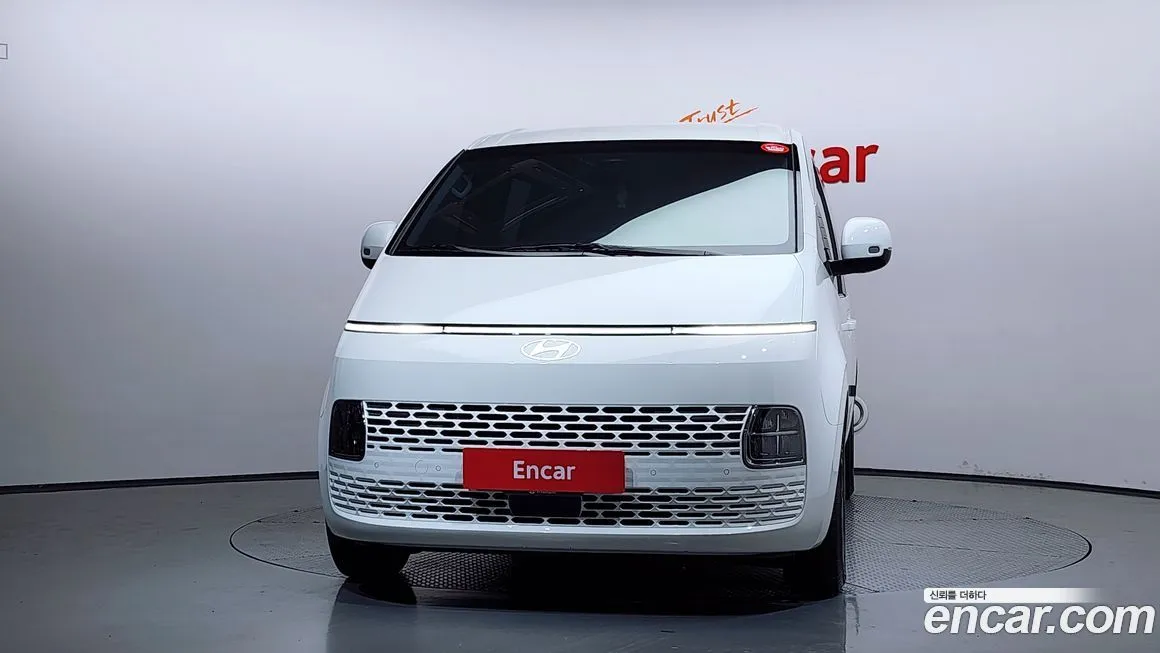 Hyundai Staria 2025 из KR, фото 2