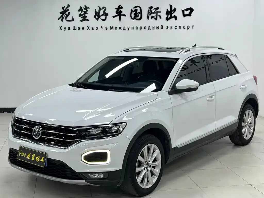Volkswagen T-Roc — фото 1