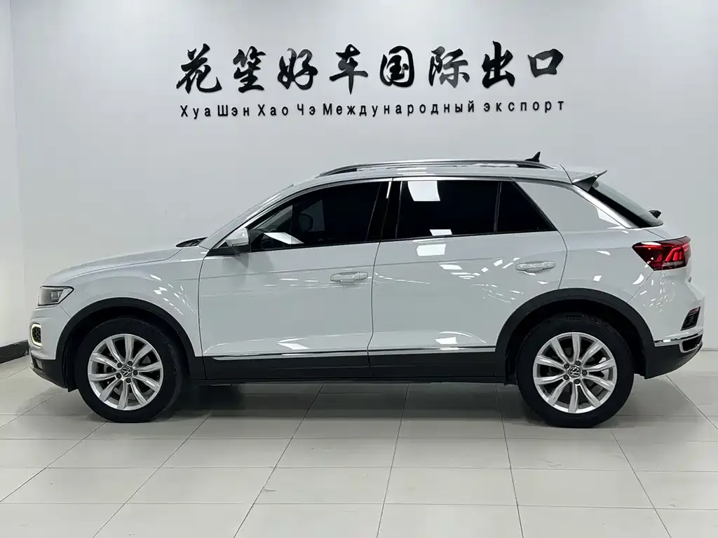 Volkswagen T-Roc — фото 3