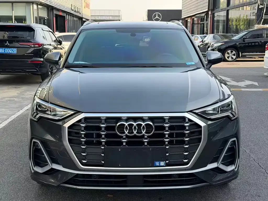 Audi Q3 — фото 9