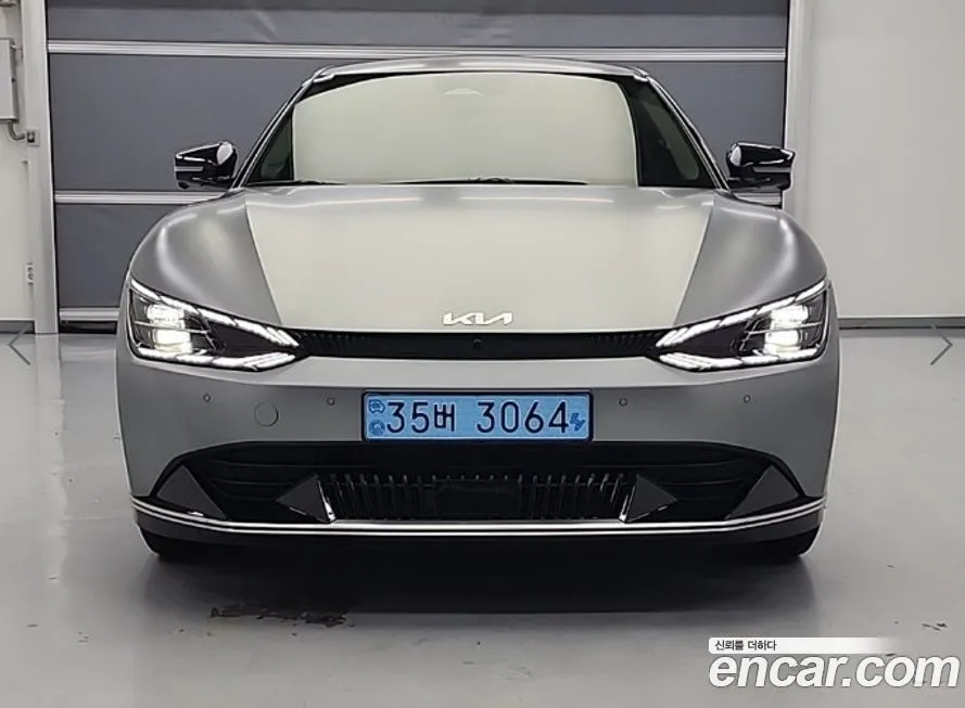 Kia EV6 2023 из KR, фото 5