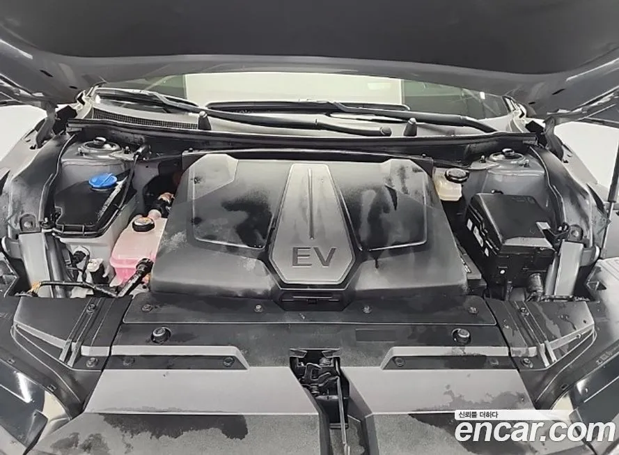 Kia EV6 2023 из KR, фото 7