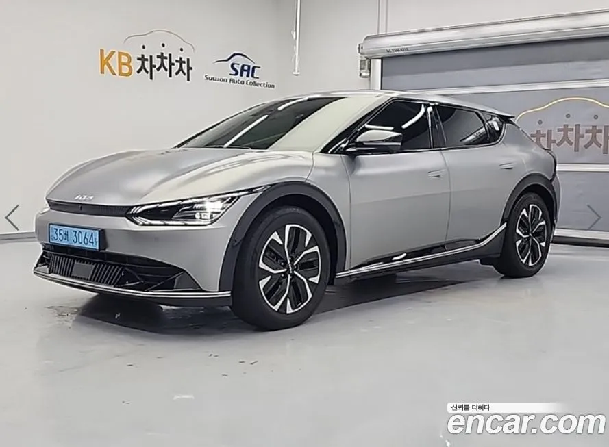 Kia EV6 2023 из KR, фото 4