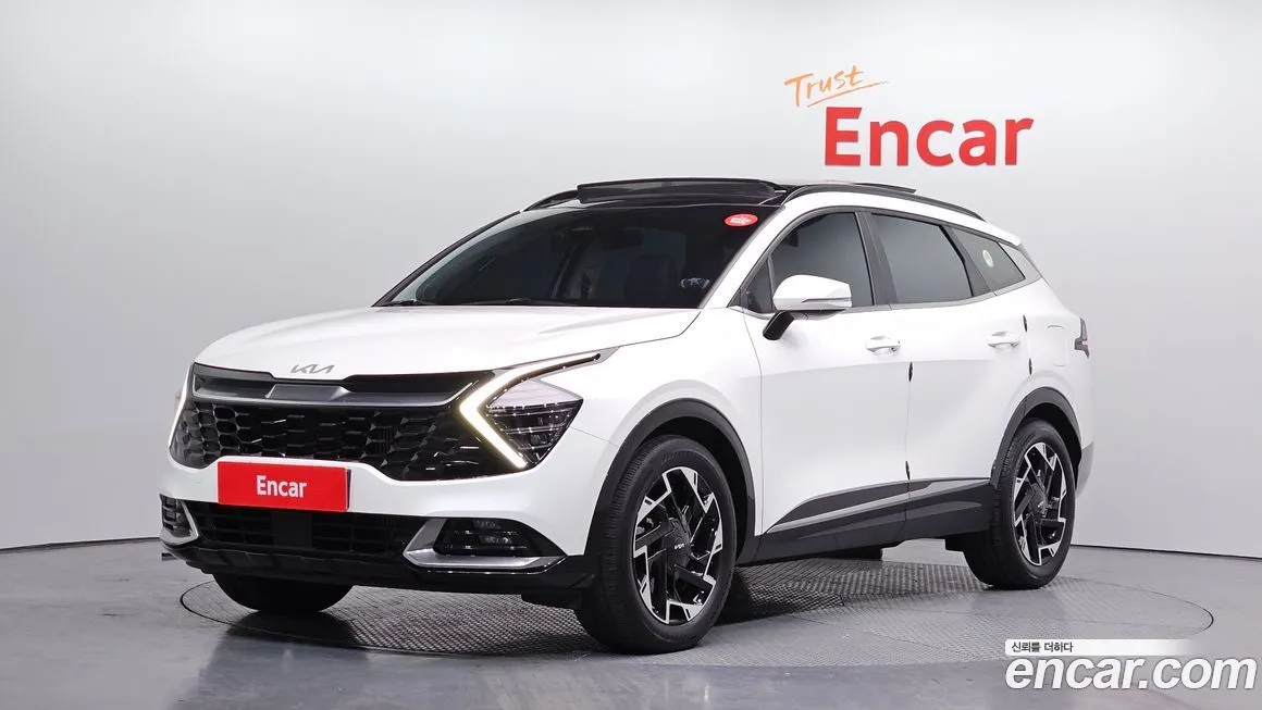 Kia Sportage — фото 1