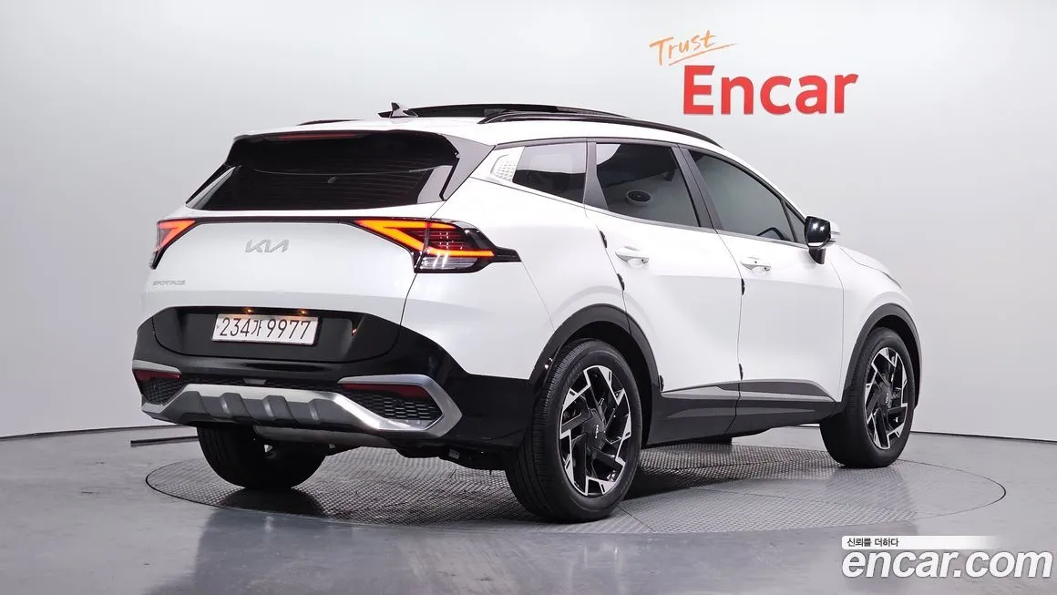 Kia Sportage — фото 6