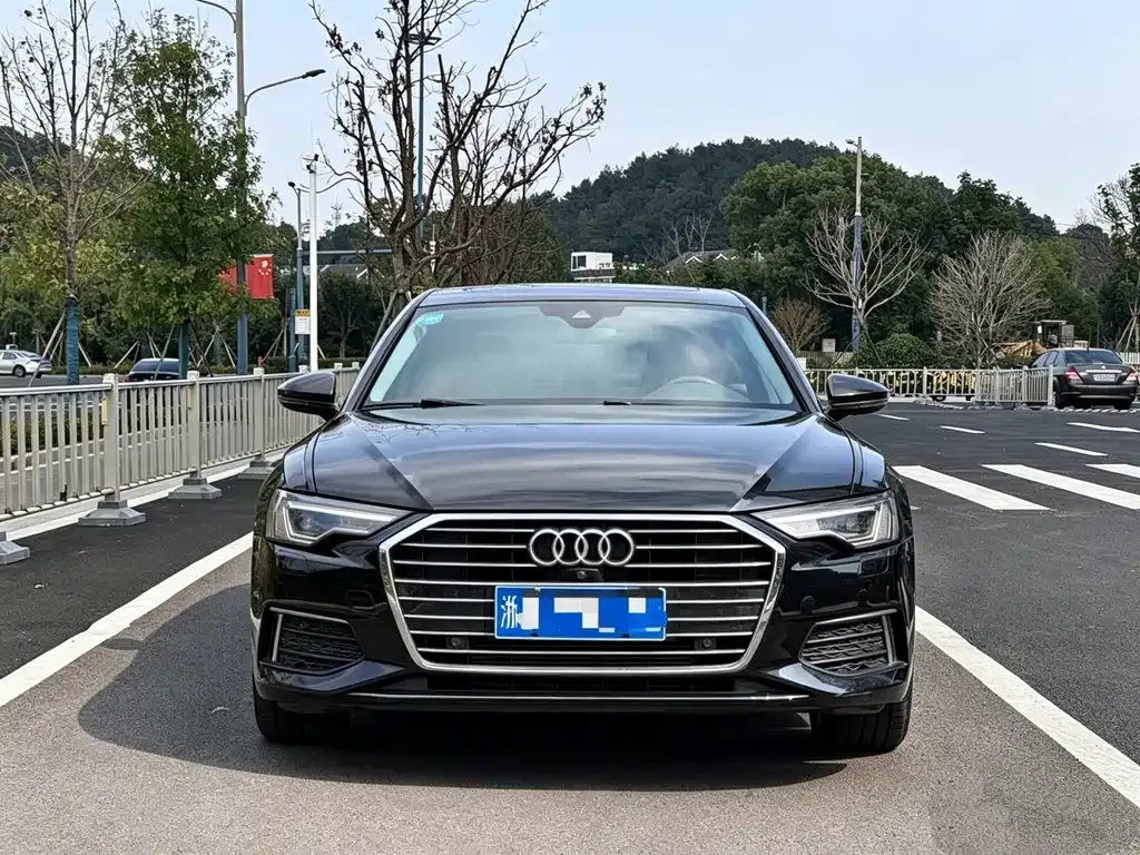 Audi A6L 2021 из CN, фото 8