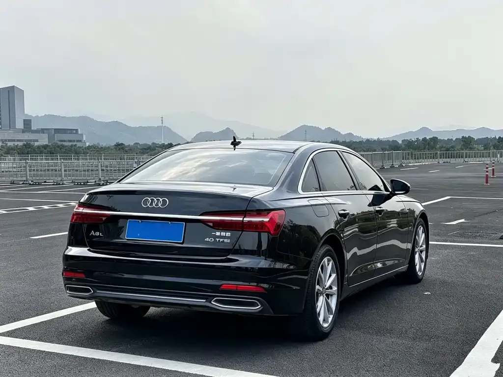 Audi A6L 2021 из CN, фото 4