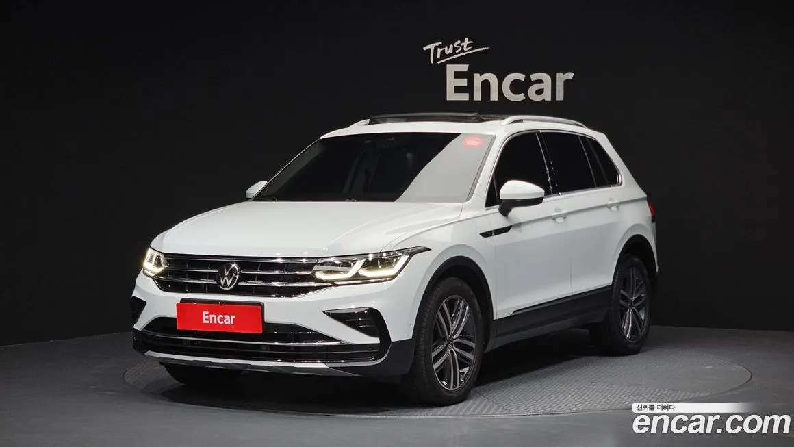 Volkswagen Tiguan — фото 1