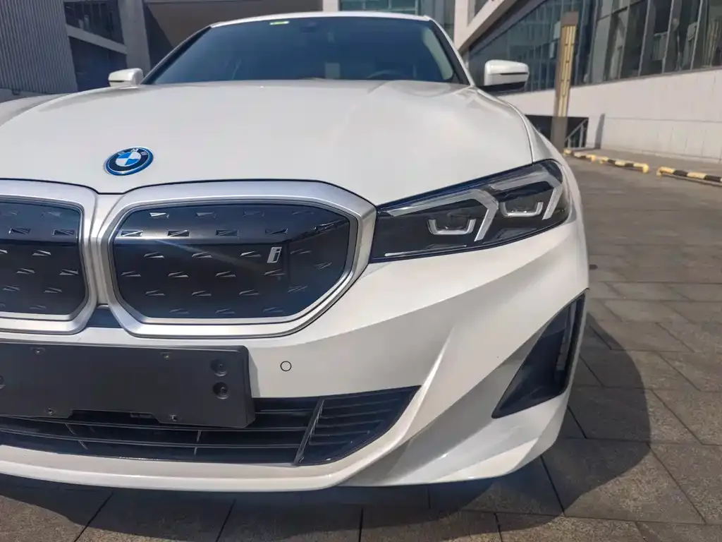 BMW i3 — фото 2