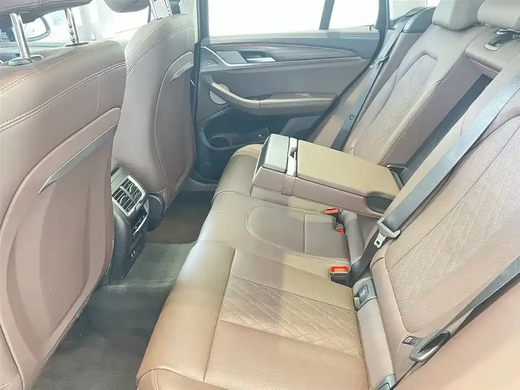 BMW X3 2024 из CN, фото 5