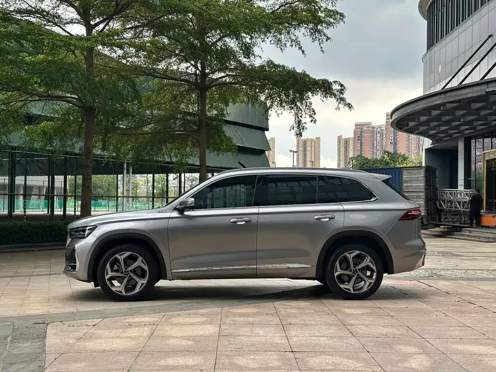 Geely Xingyue L — фото 9