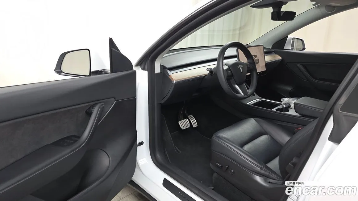 Tesla Model Y 2022 из KR, фото 9