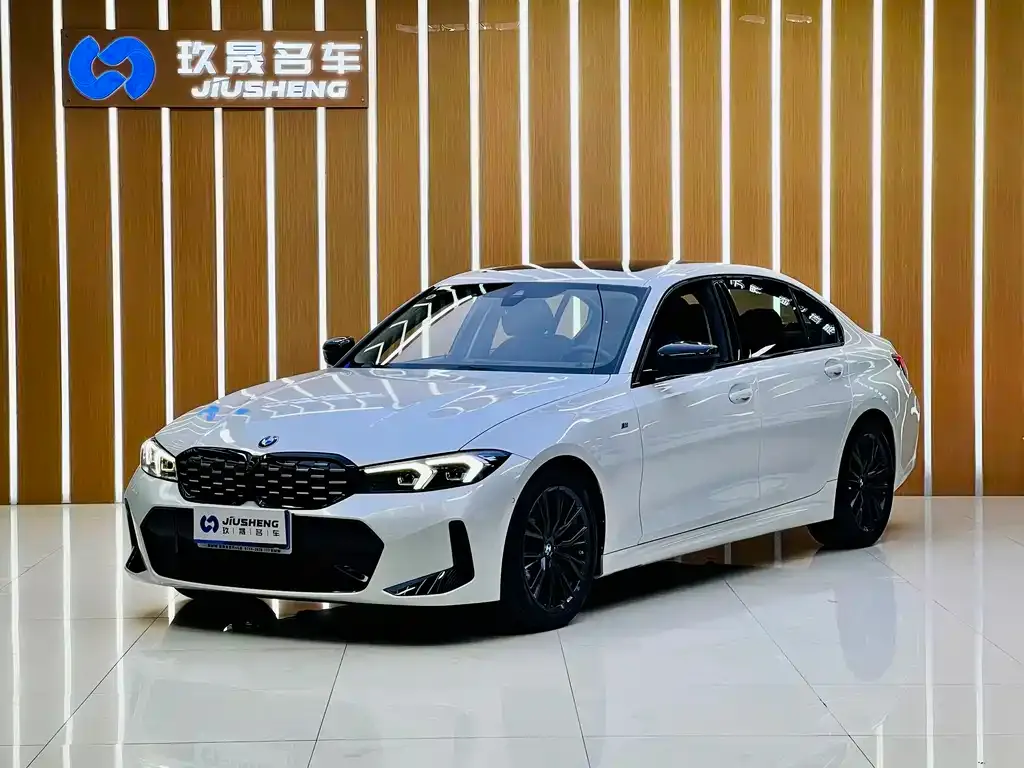 BMW 3 Series — фото 1