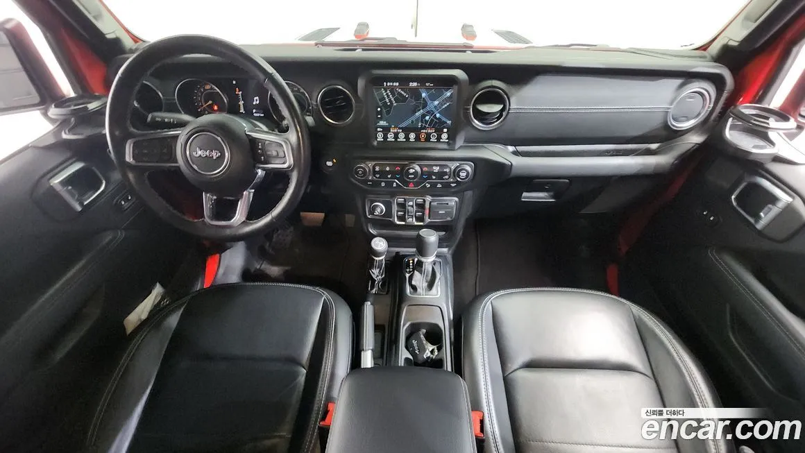 Jeep Wrangler 2022 из KR, фото 8