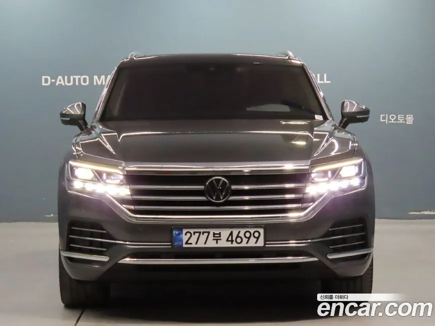 Volkswagen Touareg 2023 из KR, фото 2