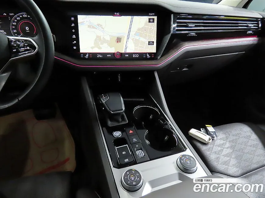 Volkswagen Touareg 2023 из KR, фото 9