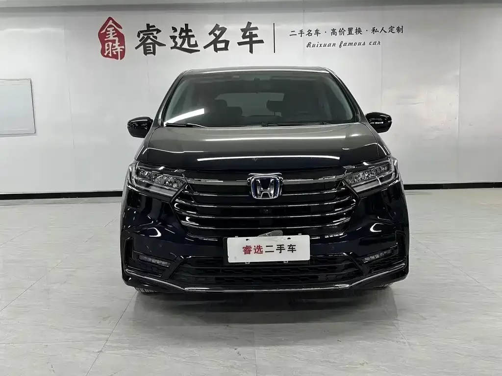 Honda Odyssey — фото 10
