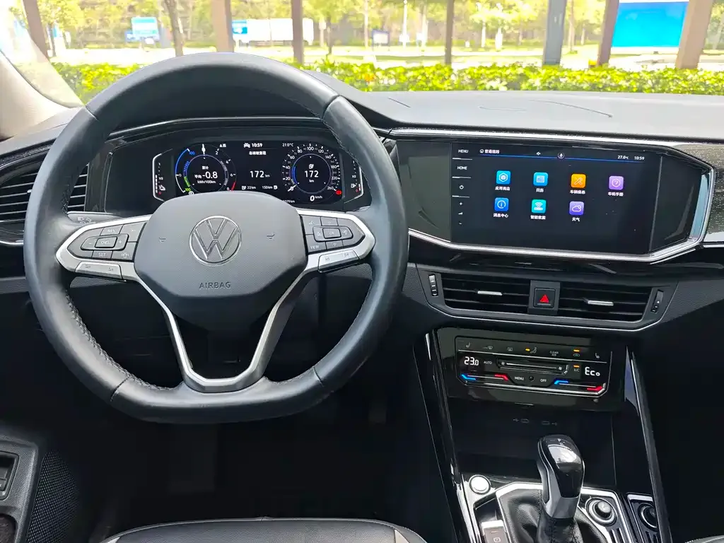 Volkswagen Tayron GTE PHEV 2023 из CN, фото 2
