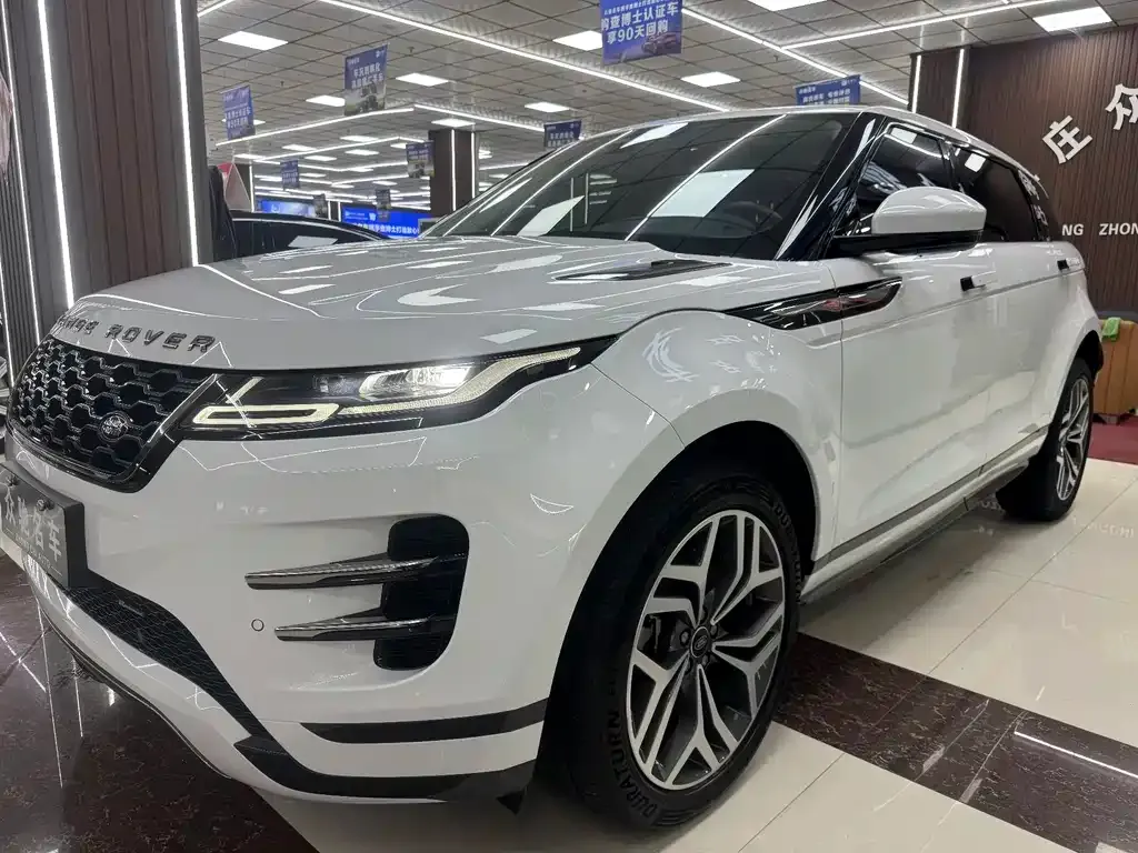 Land Rover Evoque — фото 1