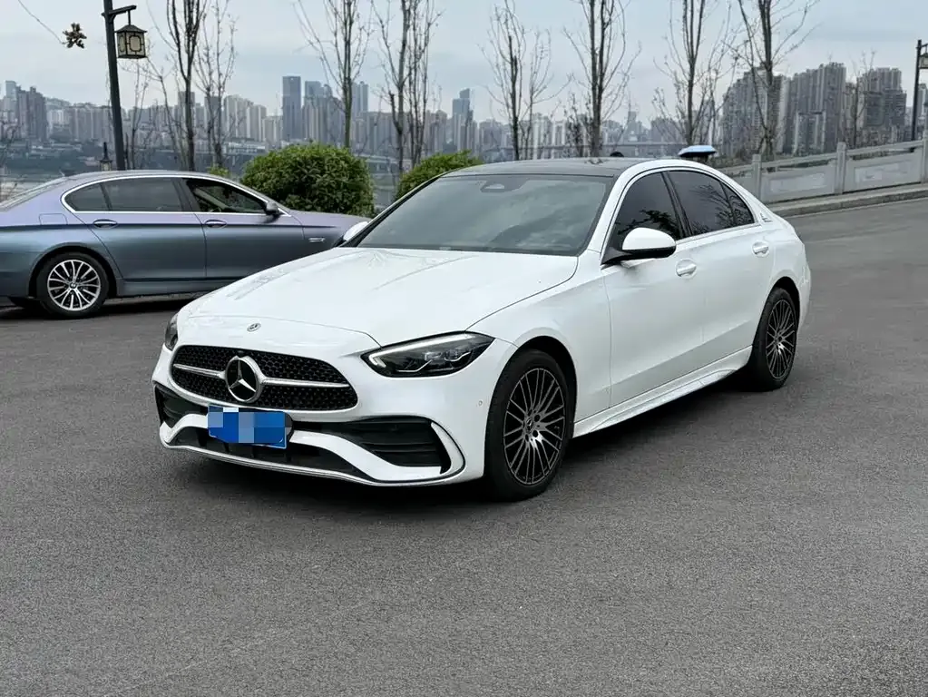 Mercedes-Benz C-Class — фото 1
