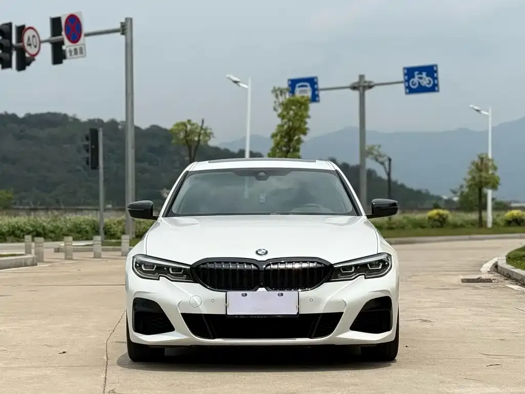 BMW 3 Series — фото 10