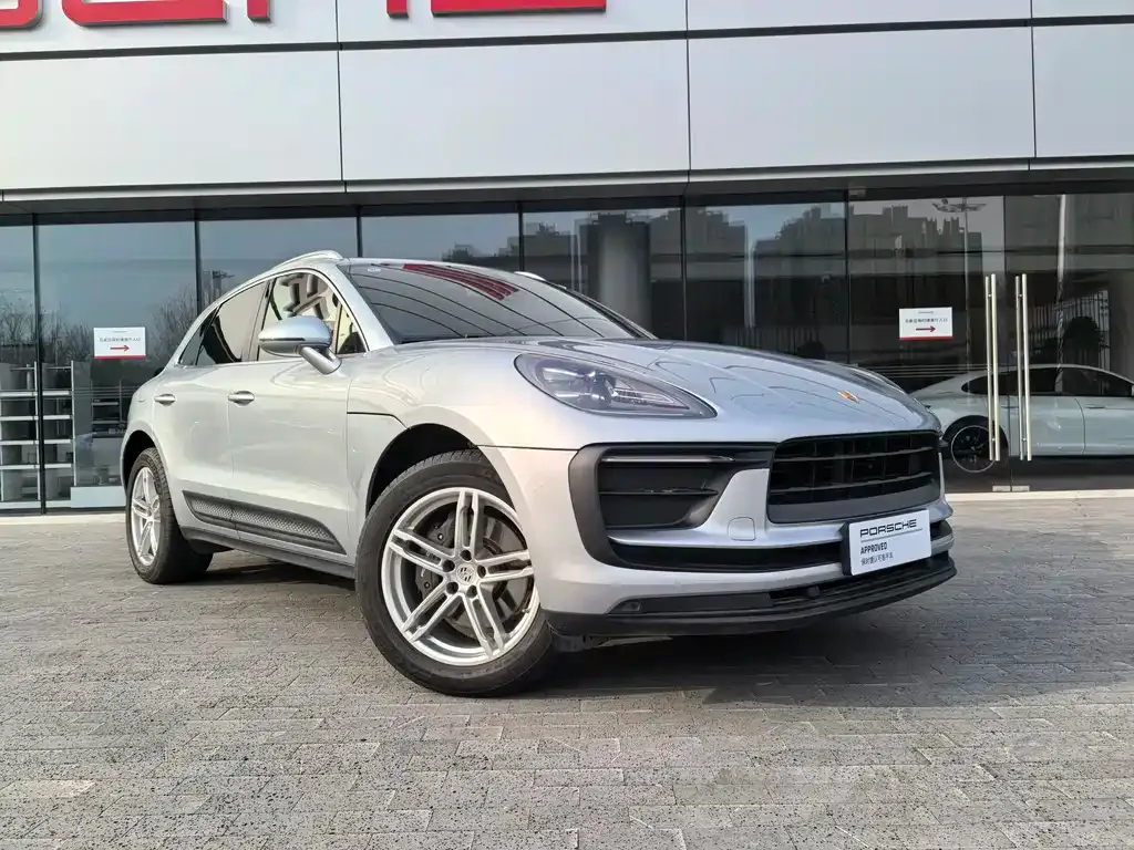 Porsche Macan — фото 9