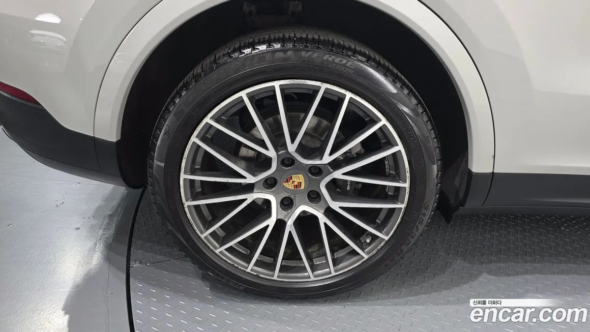 Porsche Cayenne 2022 из KR, фото 9
