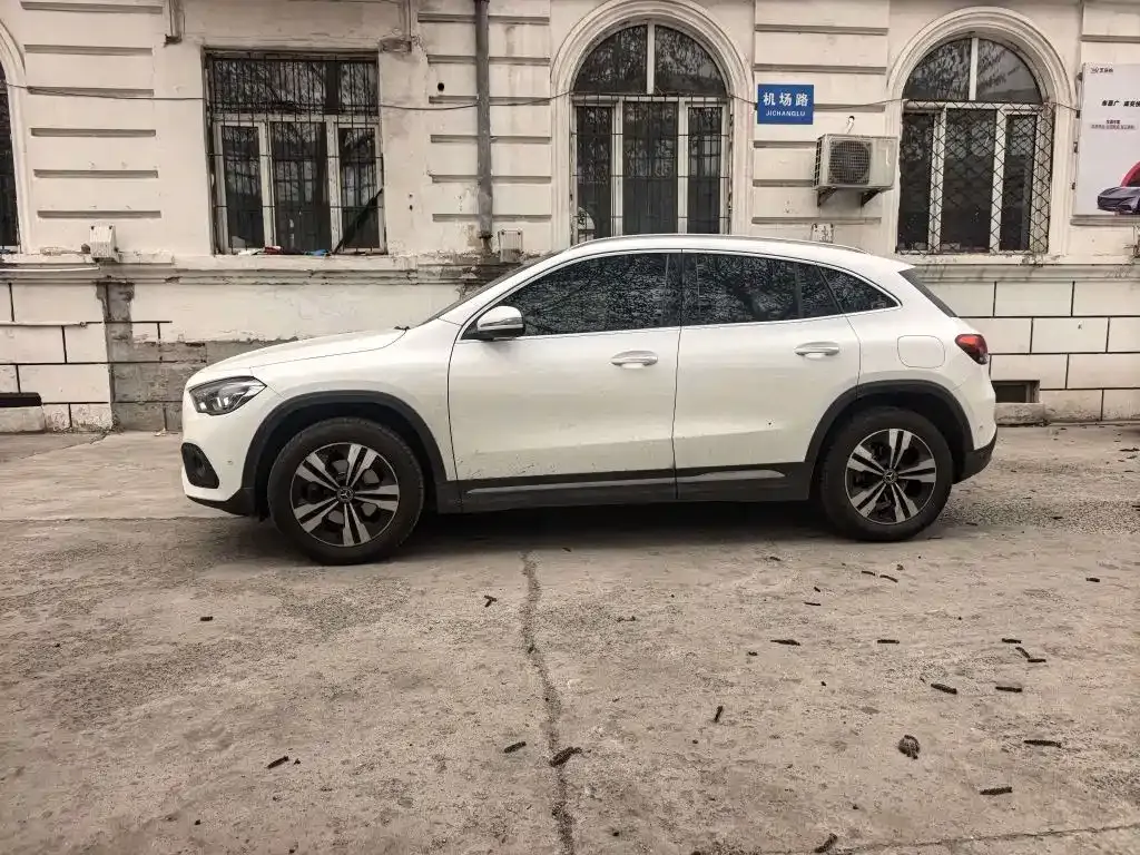 Mercedes-Benz GLA — фото 9
