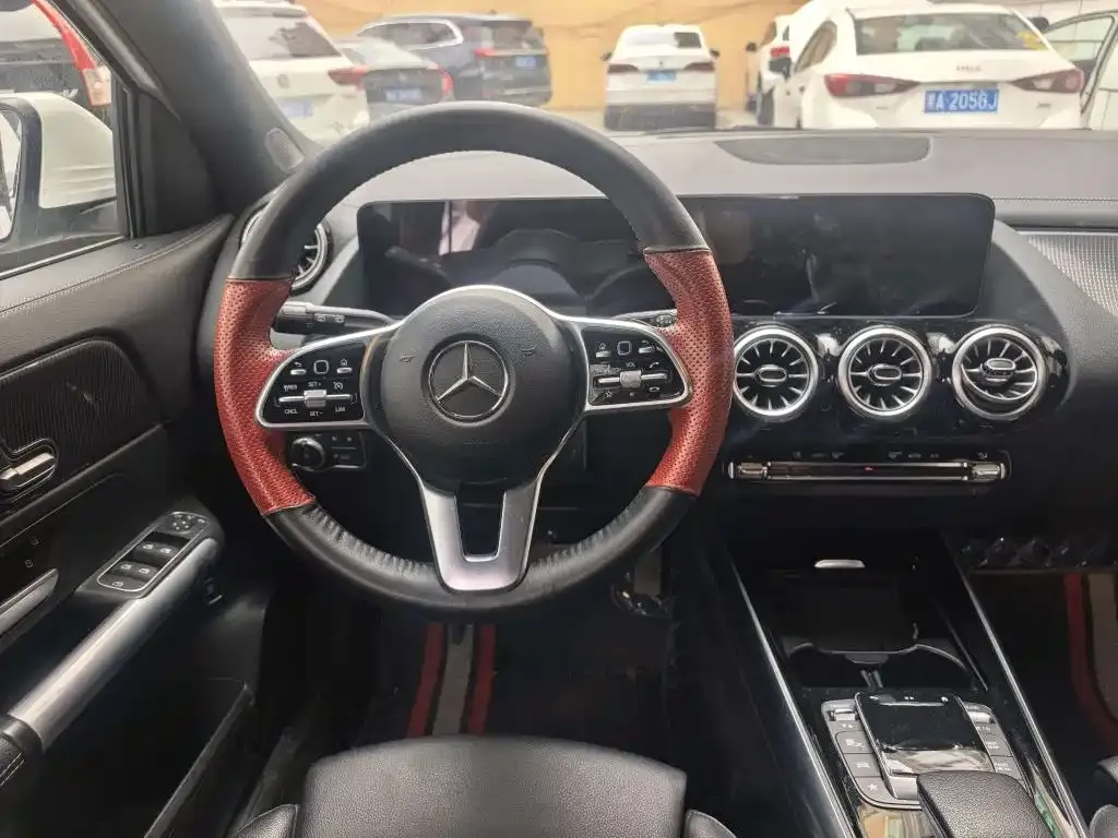 Mercedes-Benz GLA — фото 3