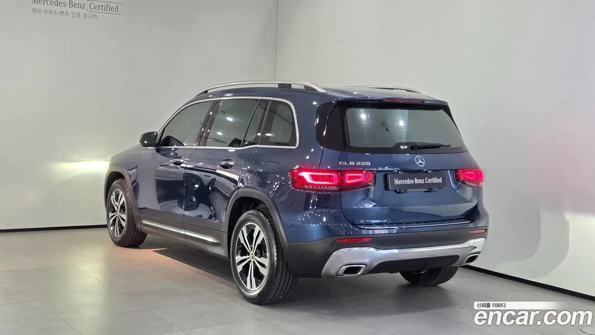 Mercedes-Benz GLB-Class — фото 5