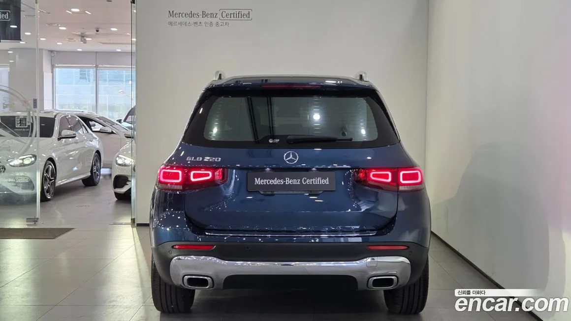 Mercedes-Benz GLB-Class — фото 8