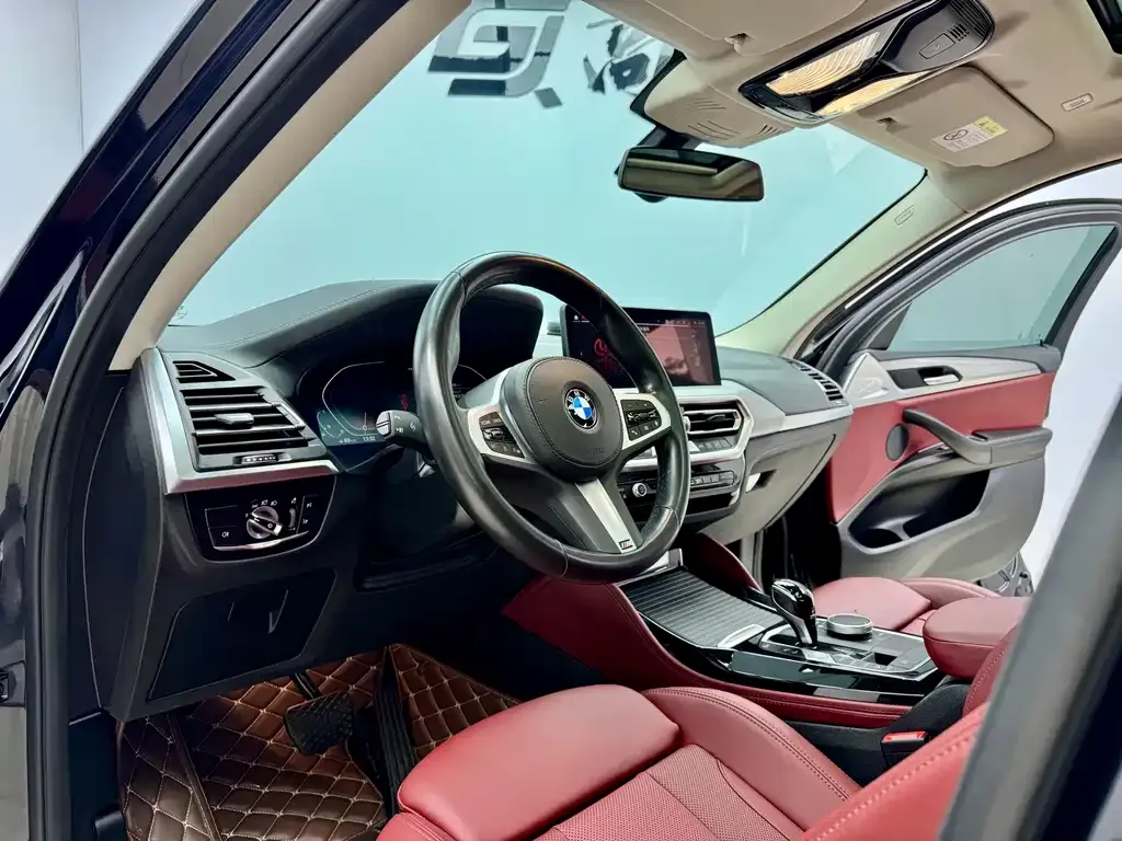 BMW X4 — фото 10