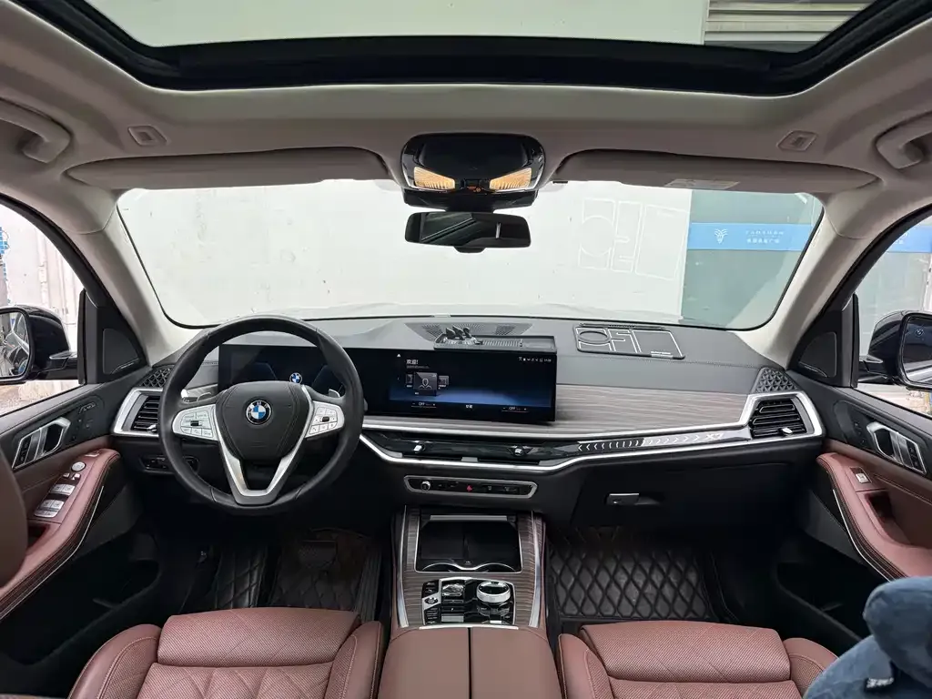 BMW X7 — фото 2