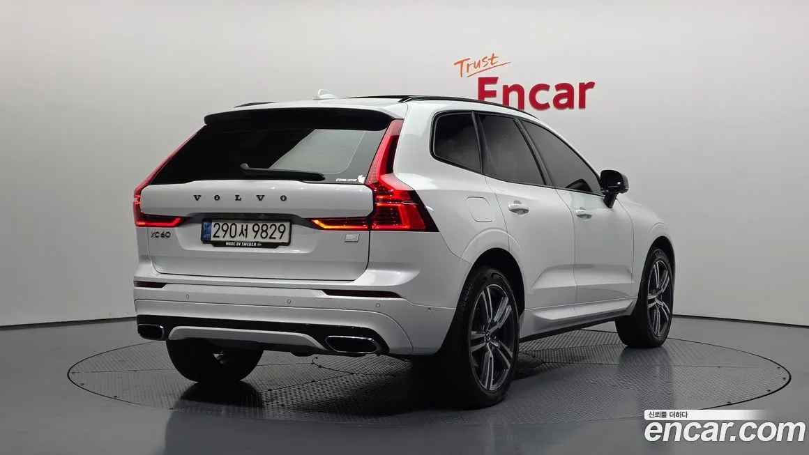 Volvo XC60 2021 из KR, фото 5
