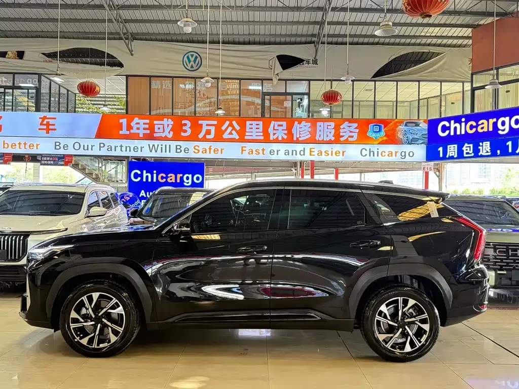 Geely Boyue L — фото 10